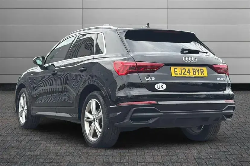 Used Audi Q3 S-Line 150 HP (110 kW) 2024 Black SUV