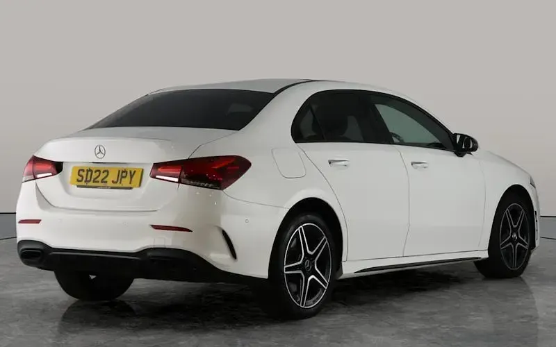 Used Mercedes A250 AMG Line Premium Plus 218 HP (160 kW) 2022 White Sedan