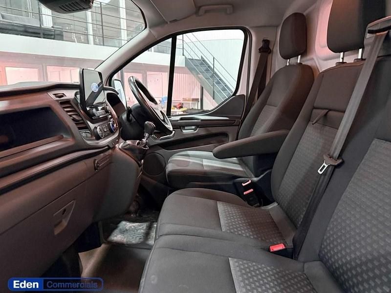 Used Ford Transit Custom Trend 105 HP (77 kW) 2020 White Van