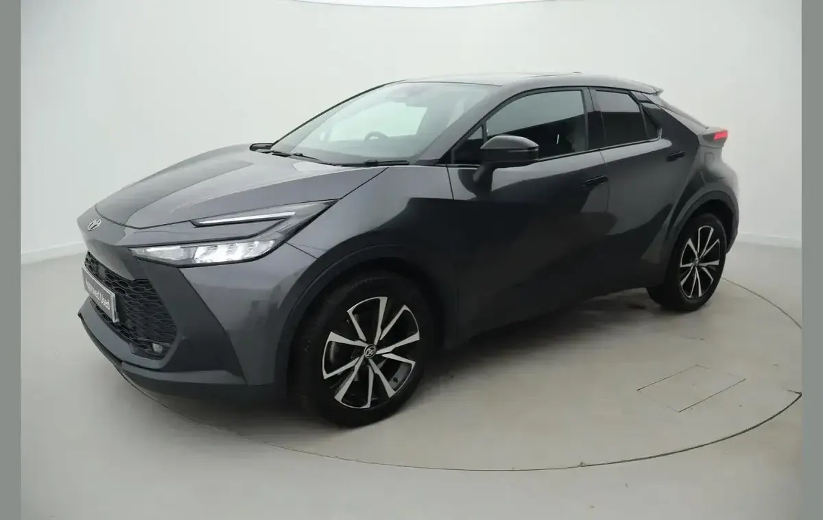 Used Toyota C-HR Design 220 HP (161 kW) 2025 Grey SUV