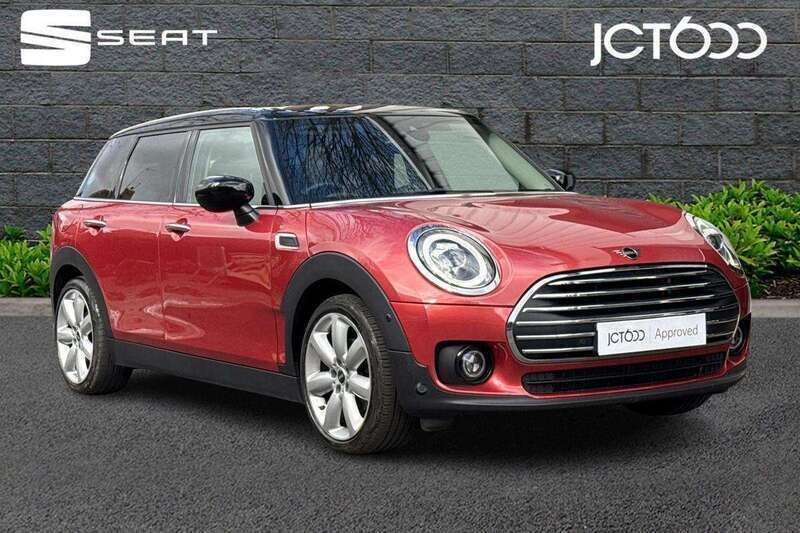 Red Used 2021 Mini Cooper Clubman Exclusive Estate | £17,316 (Fair price) - Image 1/4