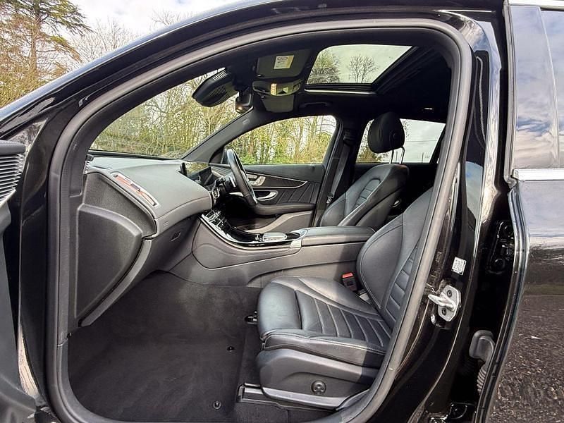 Used Mercedes EQC400 AMG line 300 kW (408 HP) 2022 Black SUV