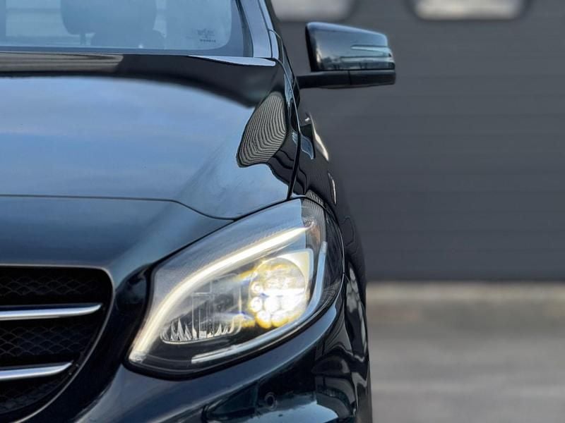 Used Mercedes B200 AMG Line Premium 2015 Black MPV