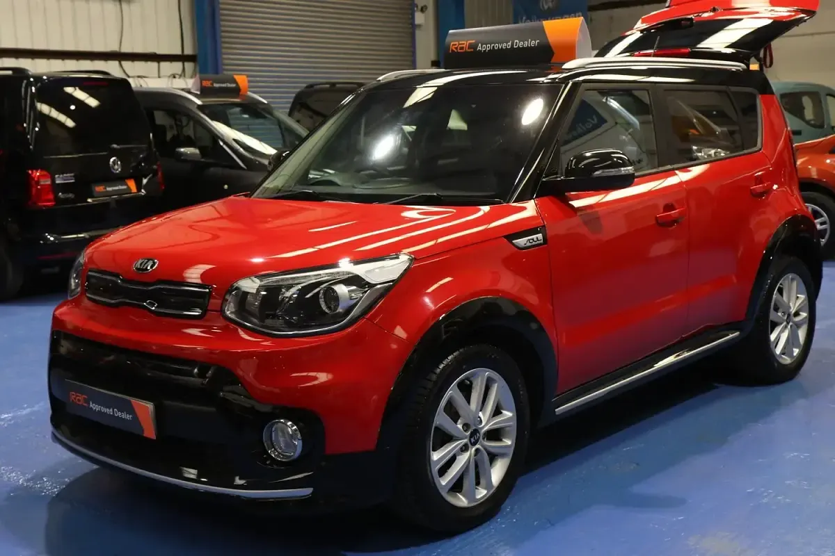 Used Kia Soul 136 HP (100 kW) 2018 Red SUV