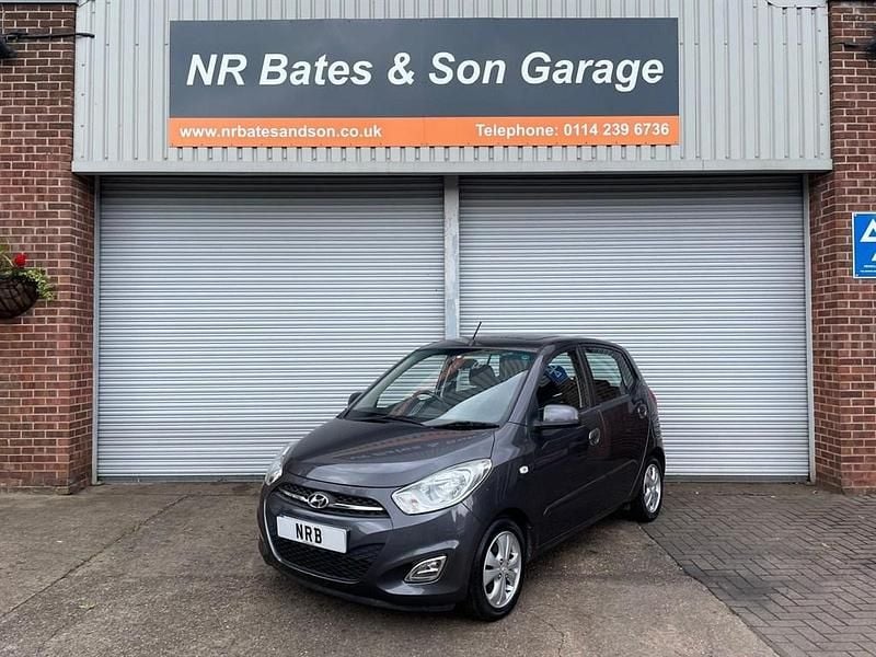 Grey Used 2011 Hyundai i10 Style Hatchback | £4,995 (A bit pricey) - Image 1/4
