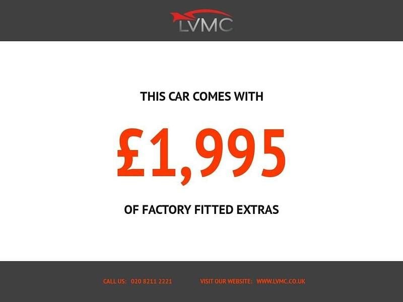 Blue Used 2017 Volvo XC90 Momentum SUV | £21,990 (Fair price) - Image 1/1