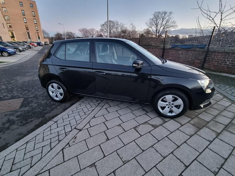 Black Used 2015 Skoda Fabia SE Hatchback | £6,950 (Fair price) - Image 1/4