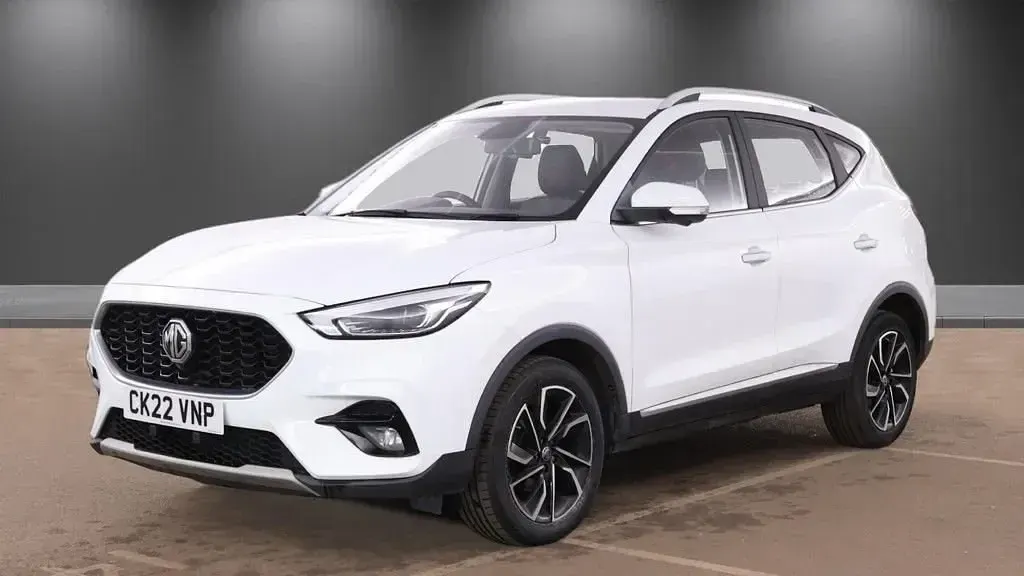 Usado MG ZS Exclusive 106 HP (77 kW) 2022 Branco SUV