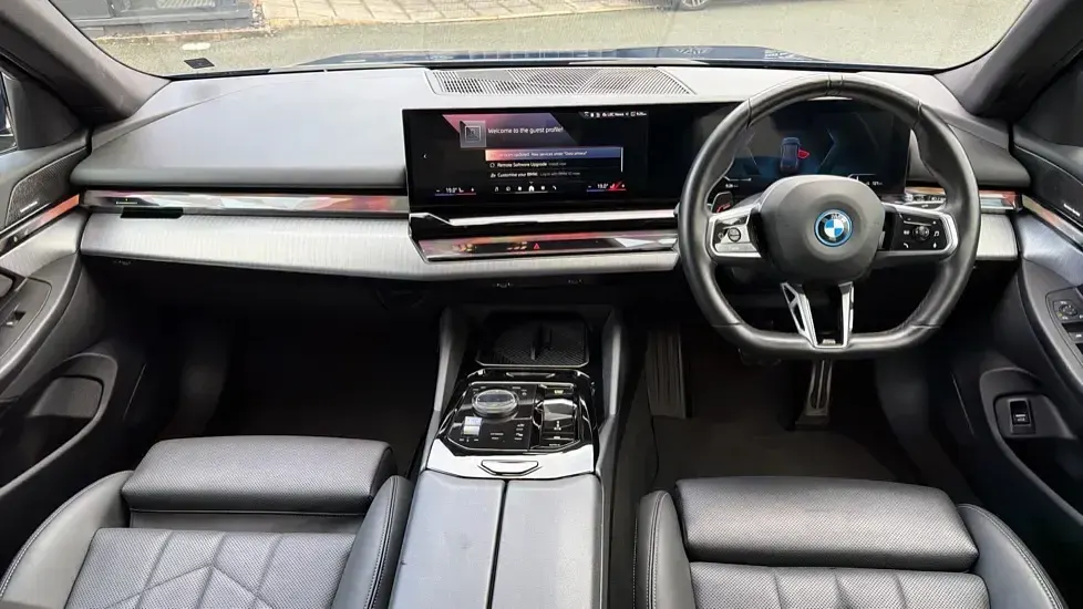 Used BMW i5 M Sport 246 kW (335 HP) 2024 Blue
