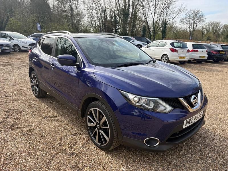 Used Nissan Qashqai Tekna 110 HP (80 kW) 2016 Blue SUV