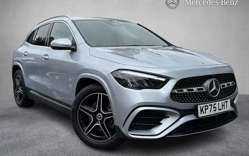 Used Mercedes GLA220 AMG line 190 HP (139 kW) 2025 SUV