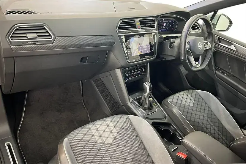 Used VW Tiguan R-line Edition 150 HP (110 kW) 2023 Silver SUV