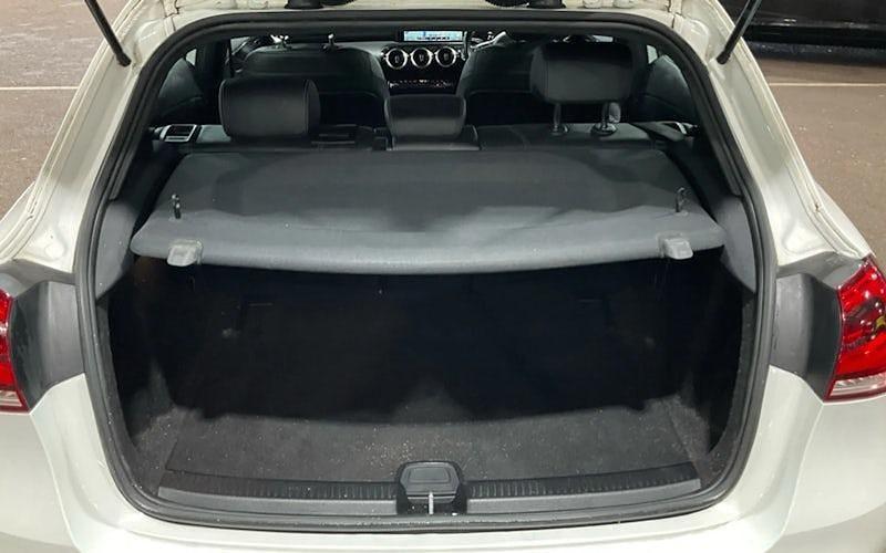 Used 2020 Mercedes A180 Executive Hatchback | £14,599 (Good price) - Image 1/3