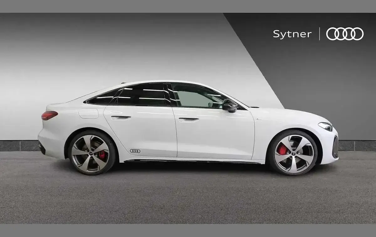 New Audi A5 Comfort 204 HP (150 kW) 2026 White Sedan