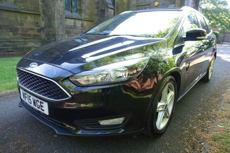 Black Used 2015 Ford Focus Zetec Estate | £6,000 (Fair price) - Image 1/4