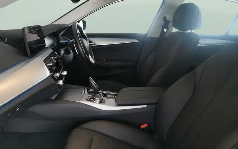 Used BMW 530e Comfort Edition 292 HP (214 kW) 2022 Grey Sedan