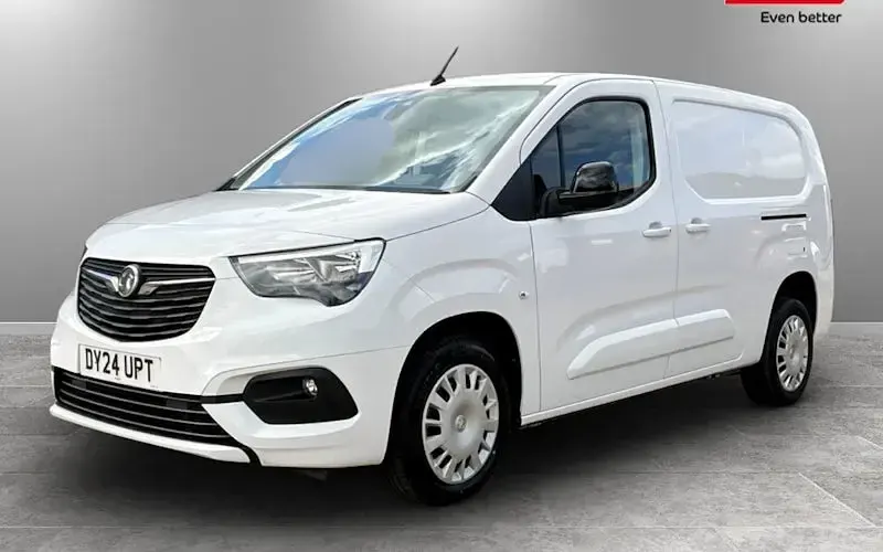 Used Vauxhall Combo 101 HP (74 kW) 2023 MPV
