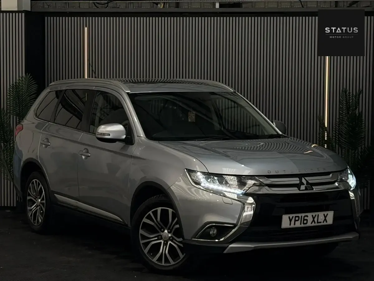 Used Mitsubishi Outlander 147 HP (108 kW) 2016 Silver SUV