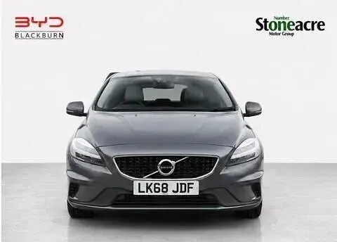 Used Volvo V40 R-Design Pro 152 HP (111 kW) 2018 Grey Hatchback