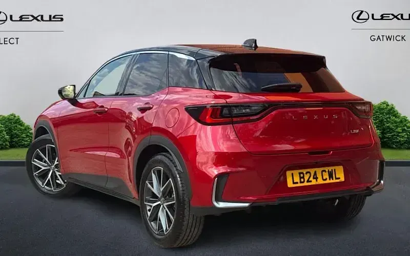 Used Lexus LBX 136 HP (100 kW) 2026 SUV