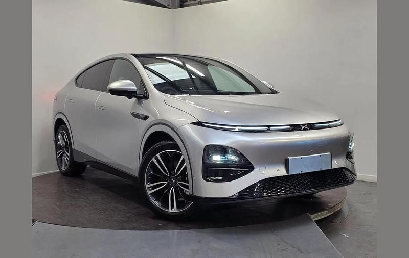 Used XPENG G6 189 kW (258 HP) 2025 Silver SUV