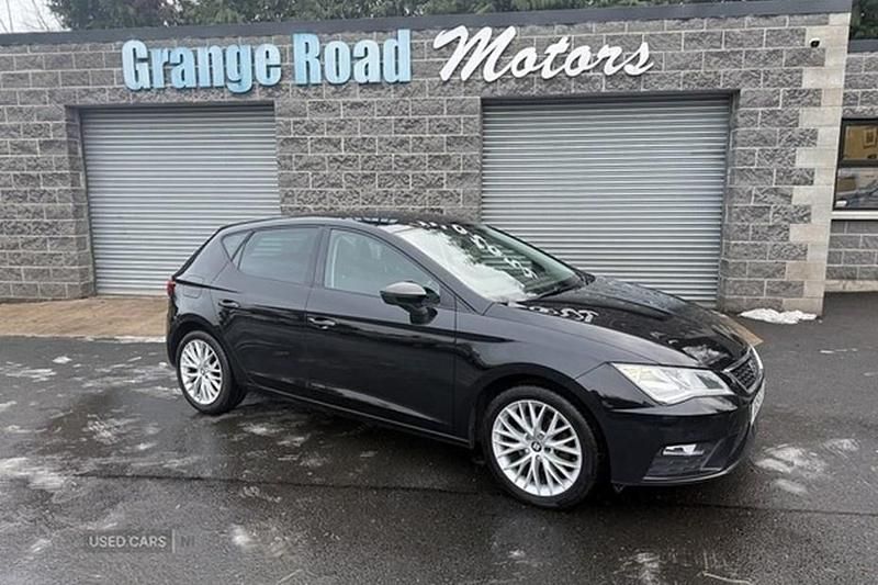 Used Seat Leon SE Dynamic 115 HP (84 kW) 2019 Black Hatchback