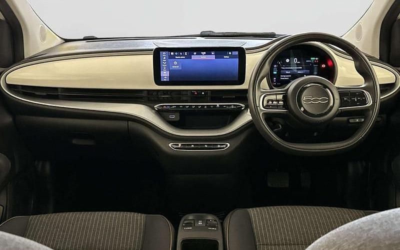 Used Fiat 500e Icon 86 kW (118 HP) 2023 Hatchback