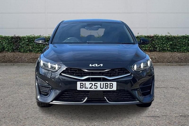 Used Kia Ceed GT-Line 138 HP (101 kW) 2025 Black Hatchback