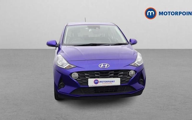 Used Hyundai i10 SE 67 HP (49 kW) 2023 Hatchback