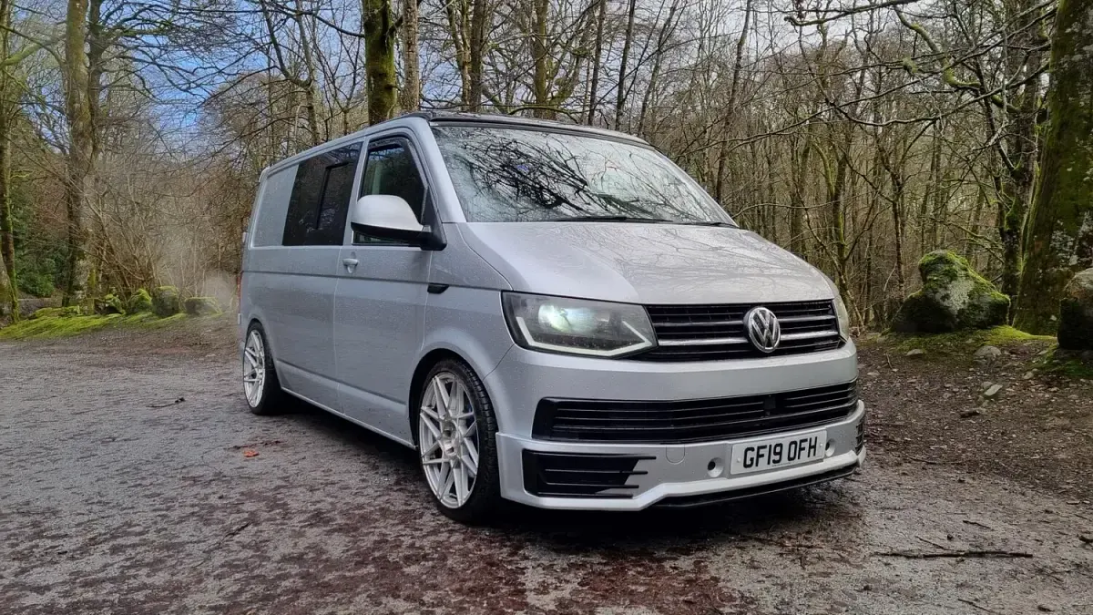 Used VW Transporter Trendline 380 HP (279 kW) 2019 Silver Van