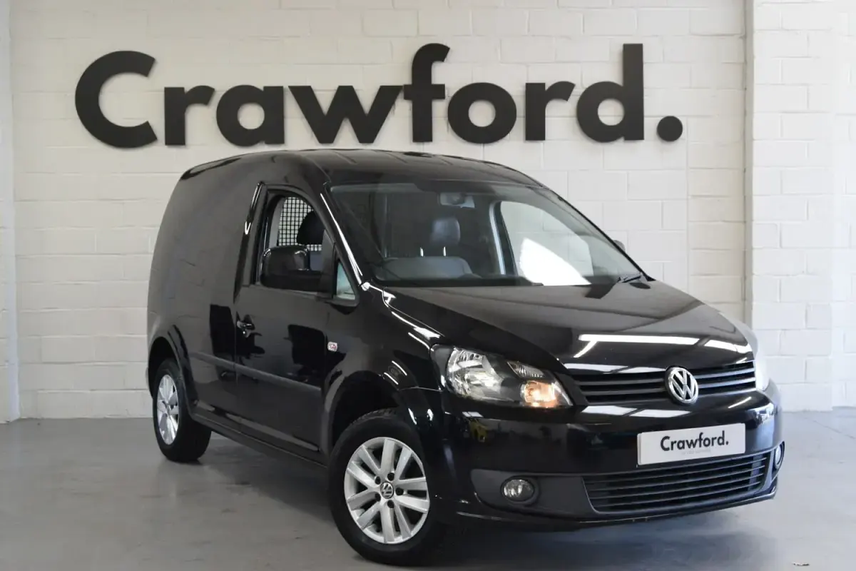 Usado VW Caddy Highline 102 HP (75 kW) 2015 Preto Monovolume