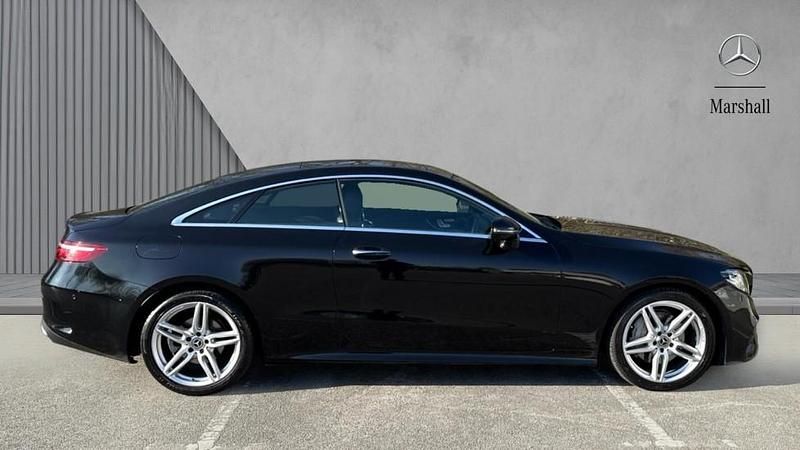 Used Mercedes E220 AMG Line Premium 194 HP (142 kW) 2018 Black