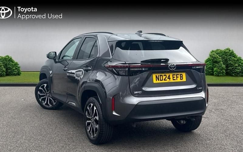 Used Toyota Yaris Hybrid Design 116 HP (85 kW) 2026 Estate