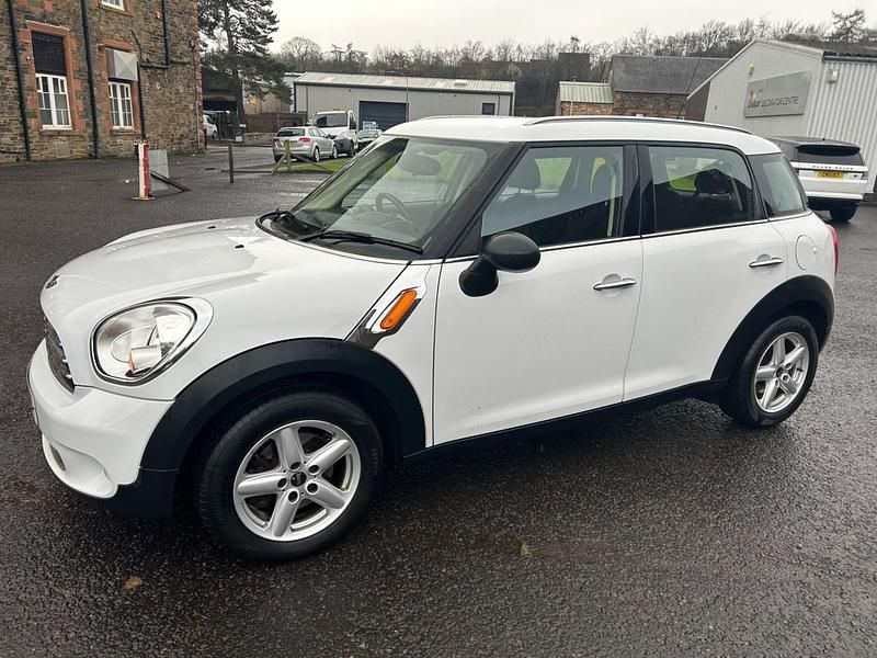 Used Mini One D 90 HP (66 kW) 2012 White Hatchback