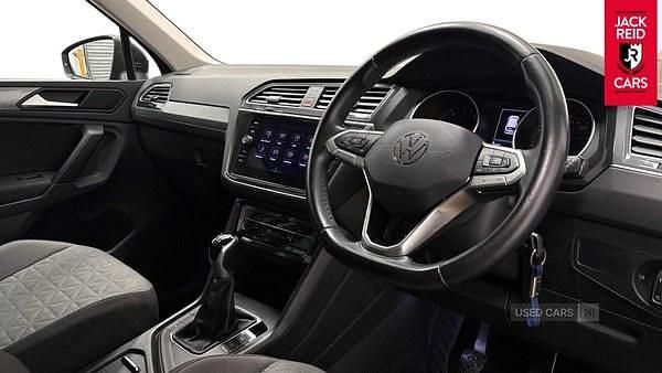 Used VW Tiguan Life 150 HP (110 kW) 2021 Grey SUV