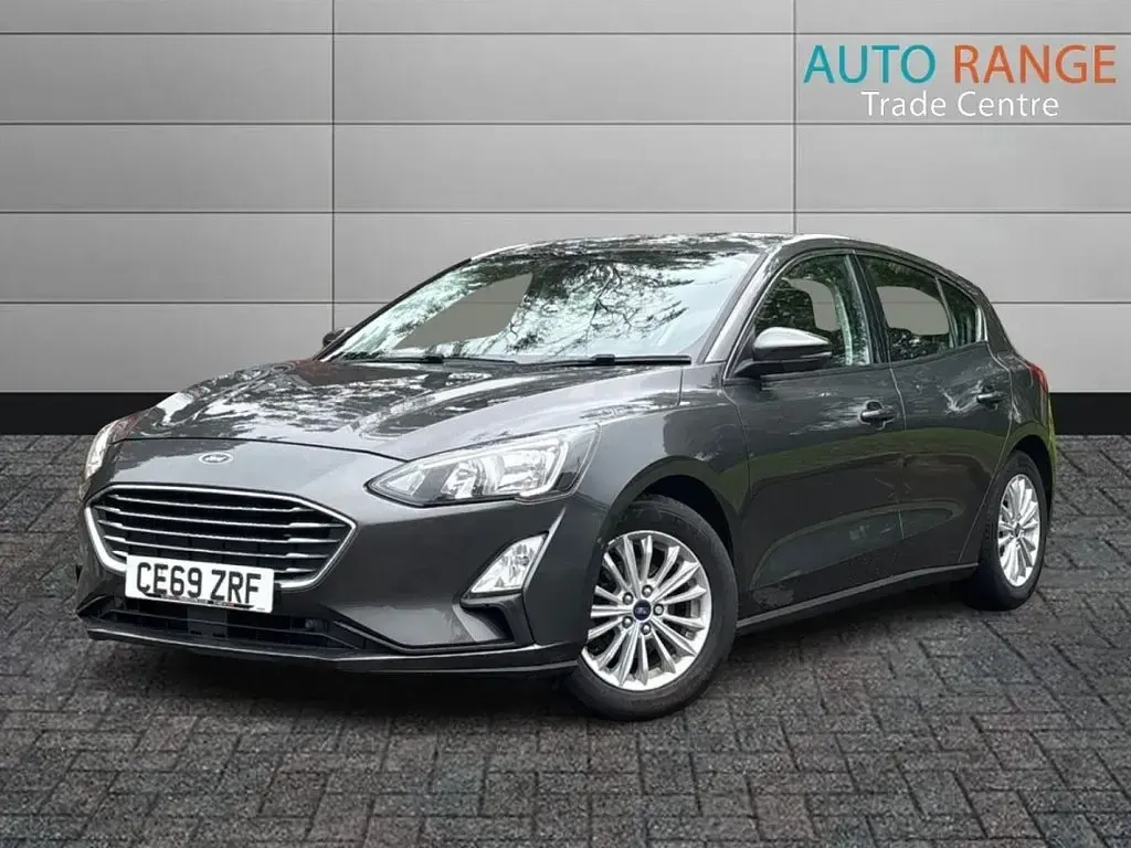 Used Ford Focus Titanium 125 HP (91 kW) 2019 Grey Hatchback