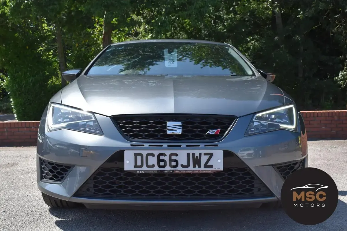 Used Seat Leon Cupra 290 290 HP (213 kW) 2016 Grey Hatchback