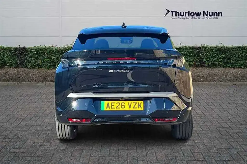 Used Peugeot e-3008 GT 154 kW (210 HP) 2026 Black SUV