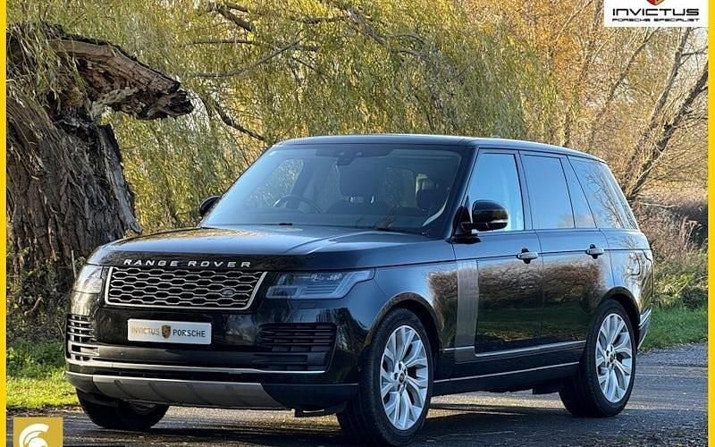 Used 2017 Land Rover Range Rover Vogue SE SUV | £26,490 (Fair price) - Image 1/4