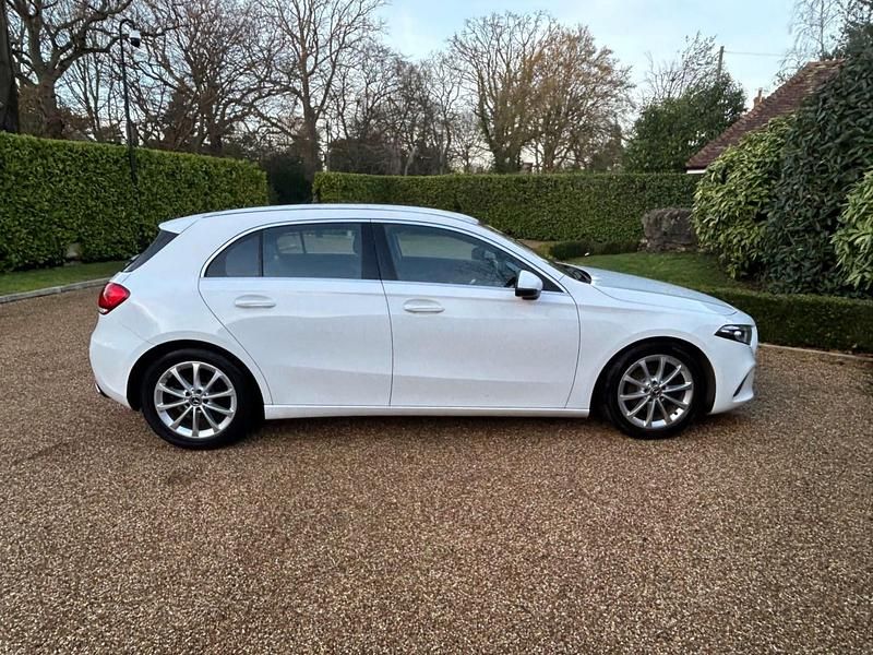 Used Mercedes A180 2019 White Hatchback