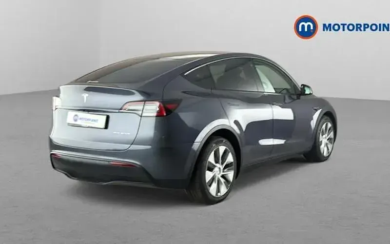 Used Tesla Model Y Long Range AWD 286 kW (389 HP) 2025 SUV