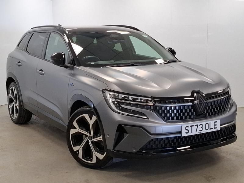 Grey/black Used 2023 Renault Austral Techno Esprit Alpine SUV | £25,698 (Fair price) - Image 1/4