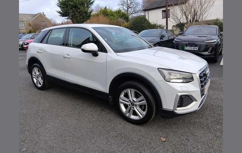 Used Audi Q2 Sport 147 HP (108 kW) 2023 White SUV