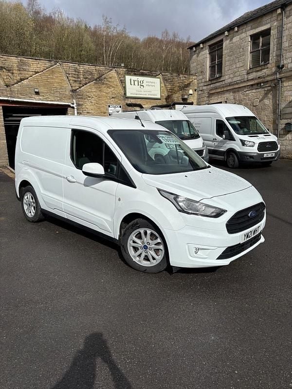 Used Ford Transit Connect Limited 120 HP (88 kW) 2021 White MPV