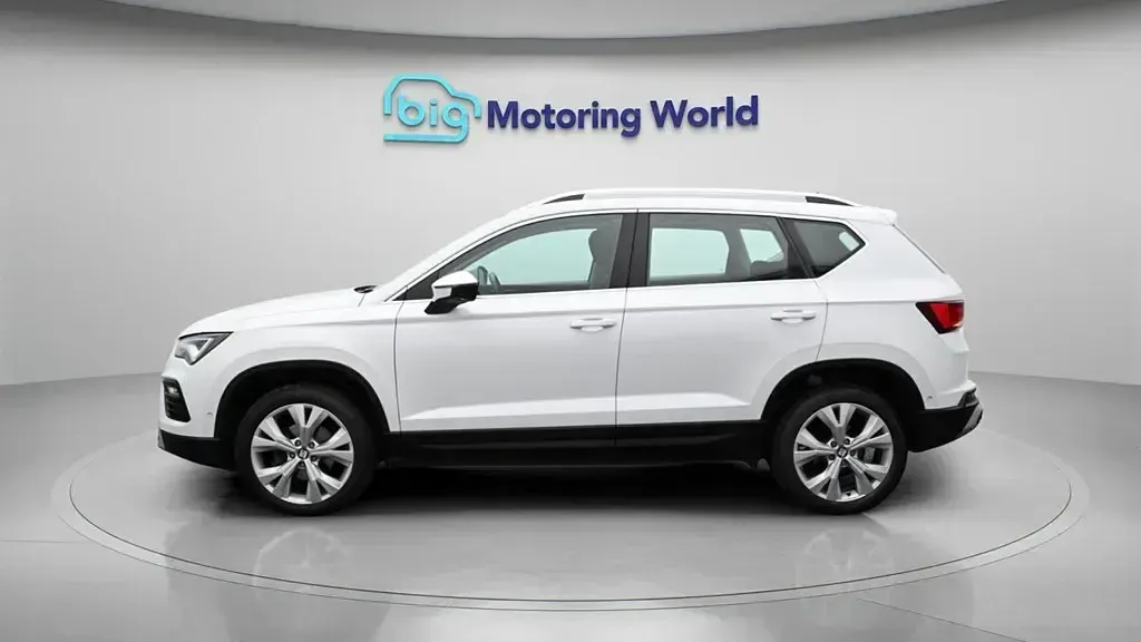 Begagnad Seat Ateca SE Technology 150 HK (110 kW) 2021 Vit SUV