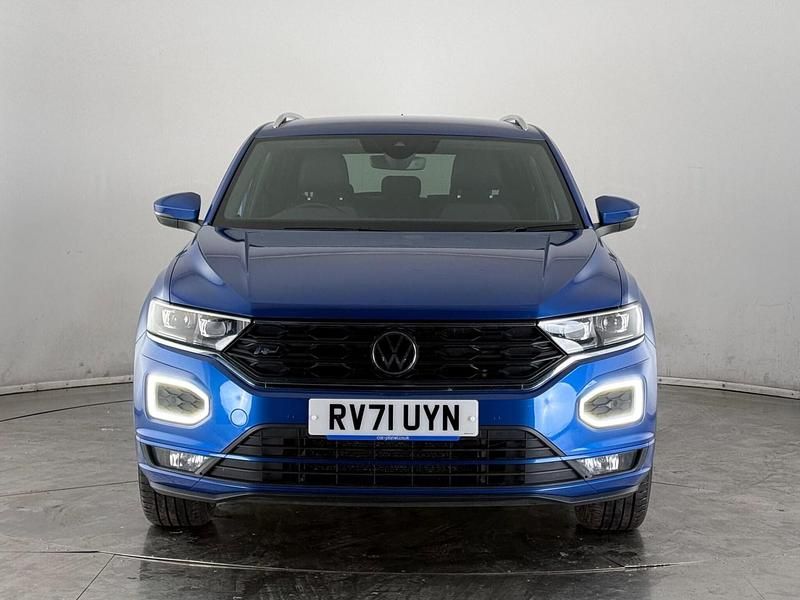 Used VW T-Roc R-line 150 HP (110 kW) 2021 Blue SUV