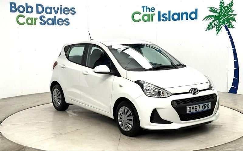 Used 2020 Hyundai i10 SE Hatchback | £7,650 (Good price) - Image 1/4
