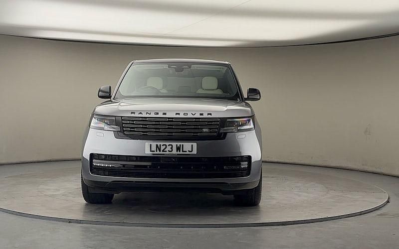 Used Land Rover Range Rover HSE 400 HP (294 kW) 2023 Eiger grey SUV