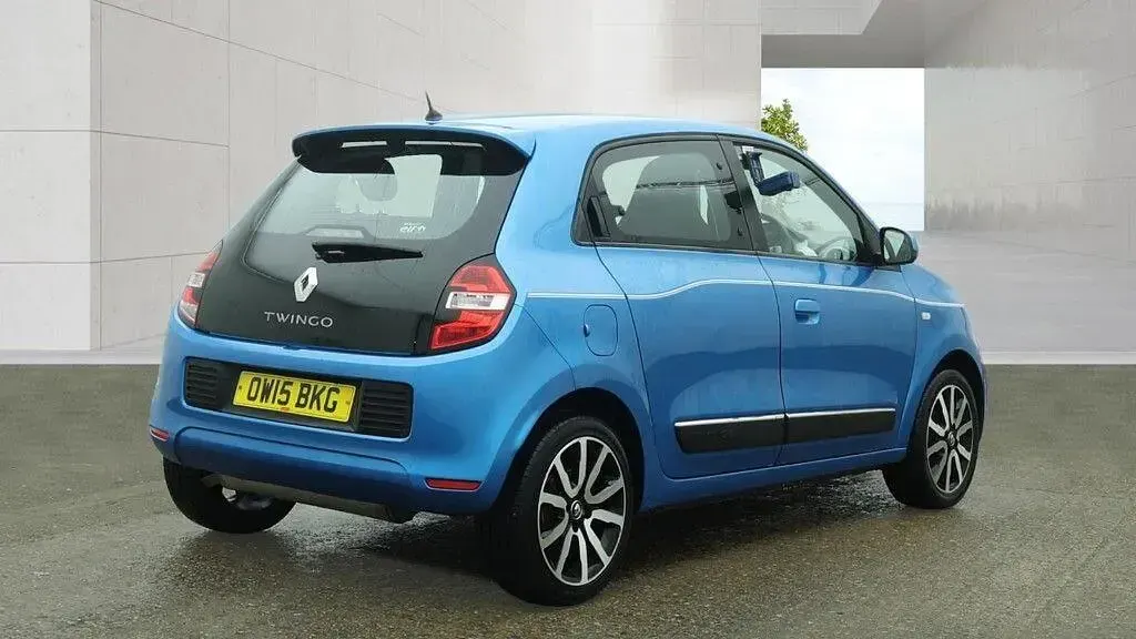 Used Renault Twingo Dynamique 70 HP (51 kW) 2015 Blue Hatchback