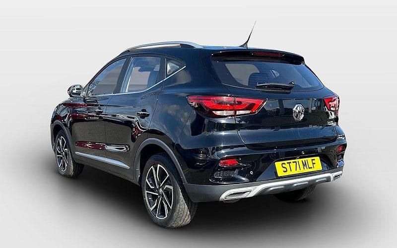 Usado MG ZS Exclusive 106 HP (77 kW) 2024 SUV